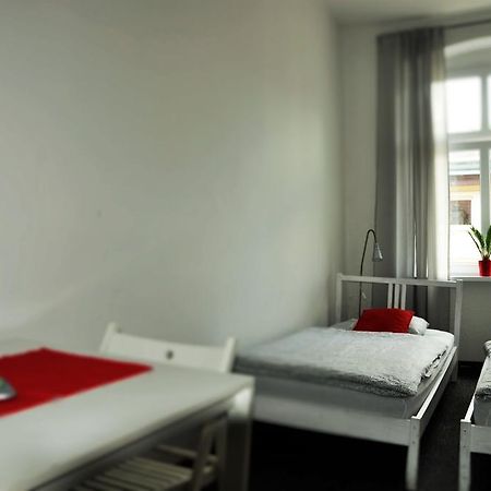 Hostel Awangarda Poznań Buitenkant foto