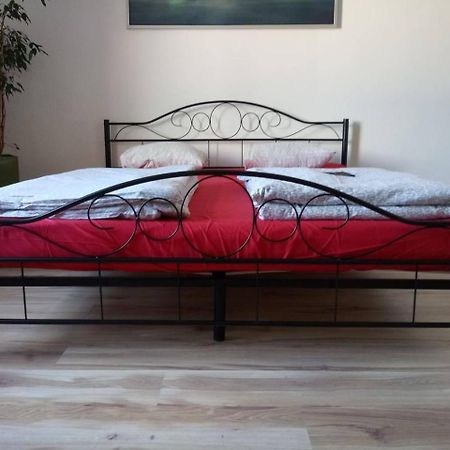 Hostel Awangarda Poznań Buitenkant foto