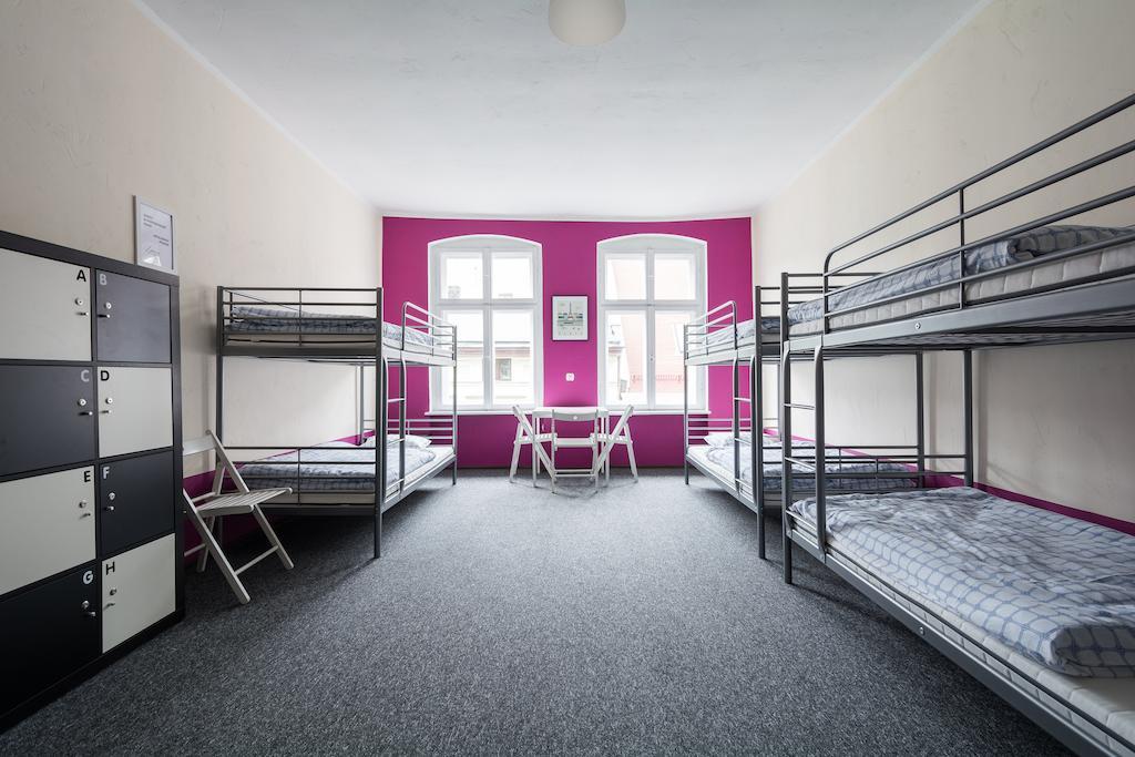 Hostel Awangarda Poznań Kamer foto